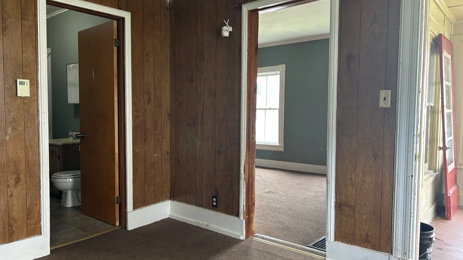 Property at 33 2nd St, Gloversville, NY 12078 14