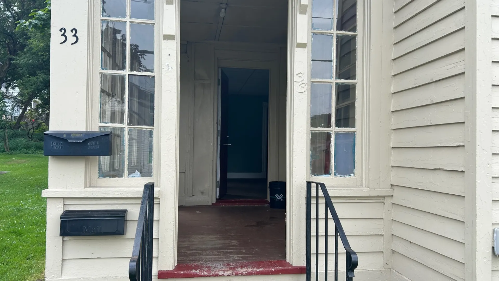 Property at 33 2nd St, Gloversville, NY 12078 9
