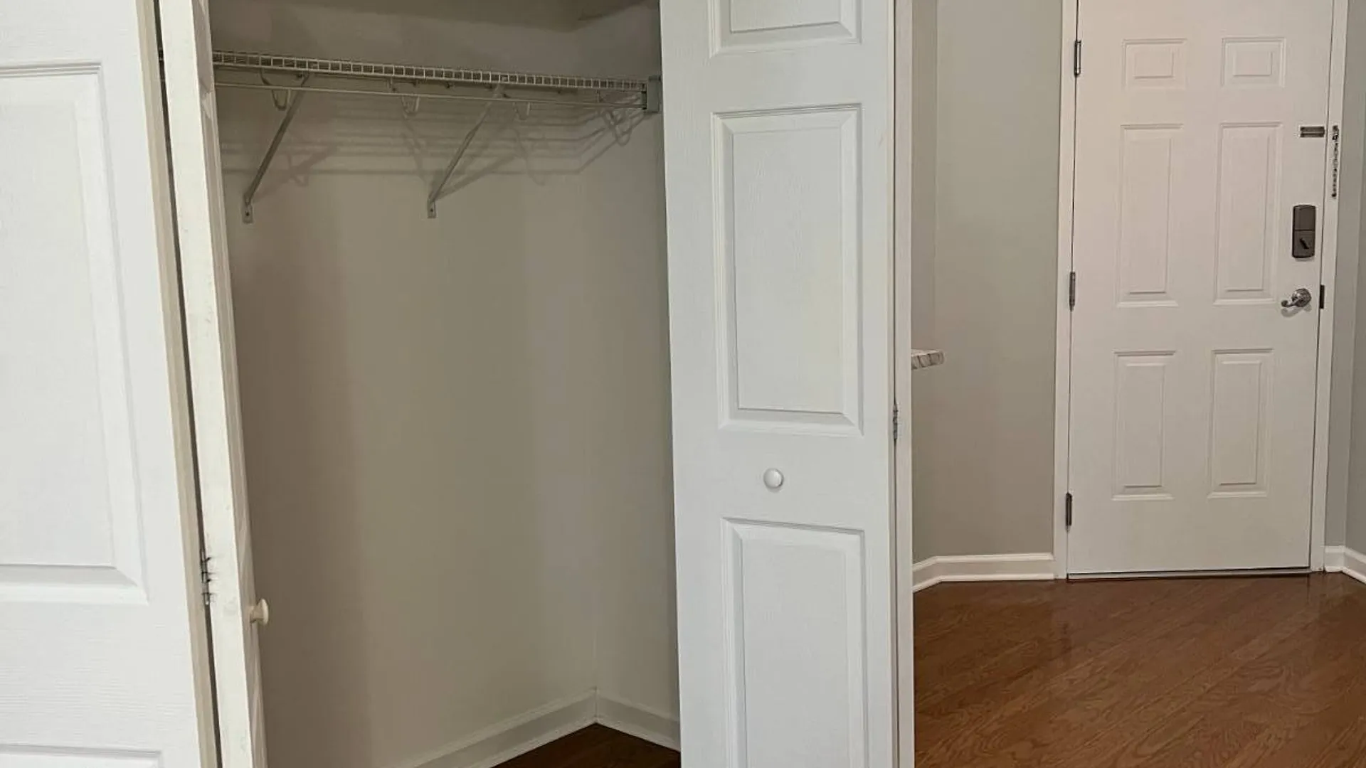 Property at 200 State Street, Schenectady, NY 12305 4