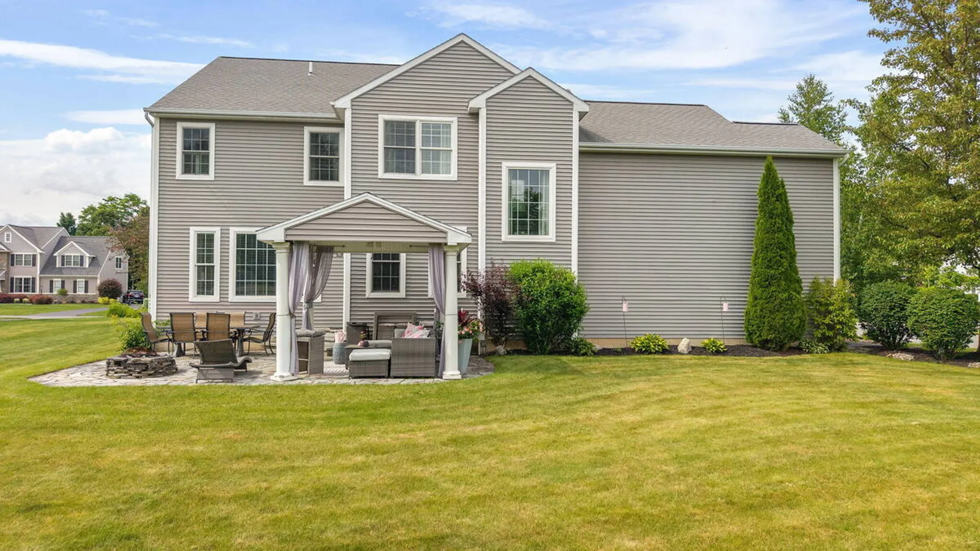 Property at 37 Farmview Lane, Halfmoon, NY 12188 67