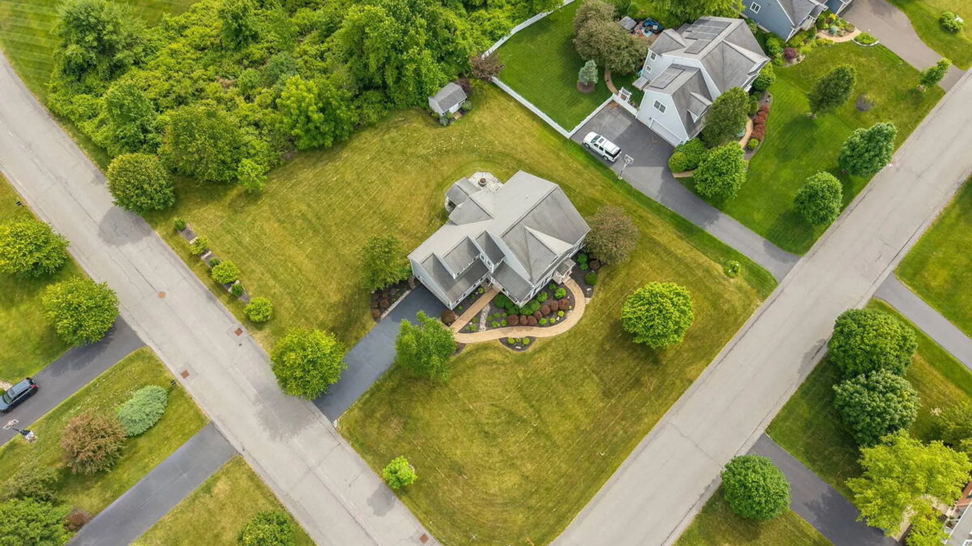 Property at 37 Farmview Lane, Halfmoon, NY 12188 79