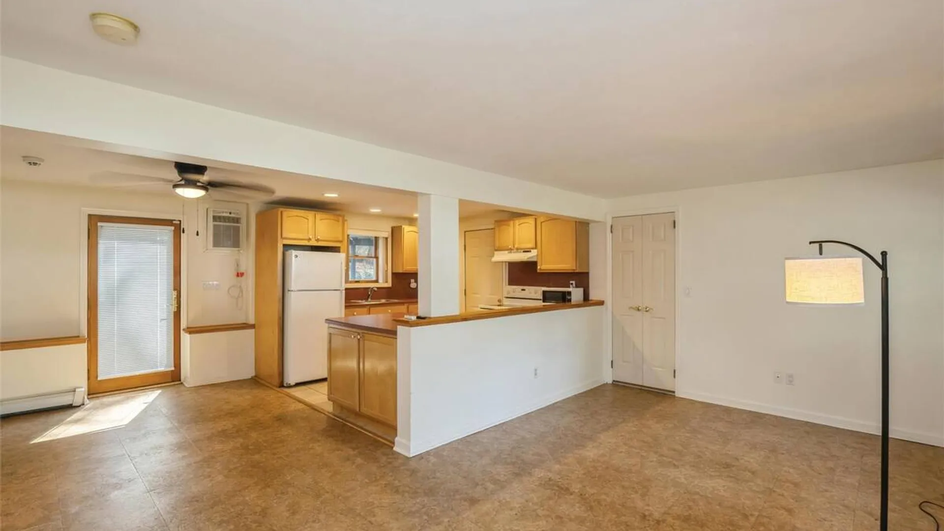 Property at 115 Clarendon Road, Ronkonkoma, NY 11779 29