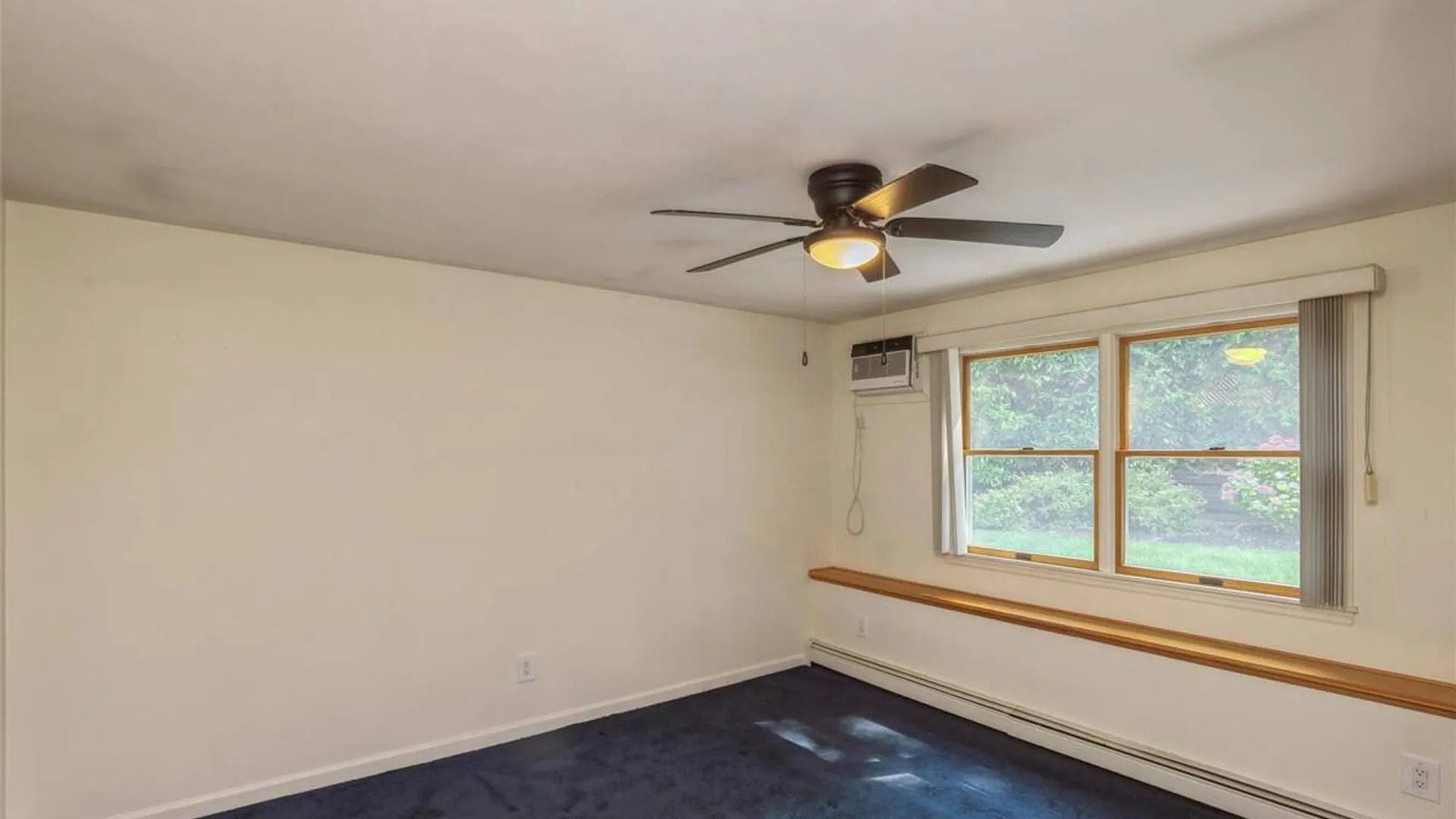 Property at 115 Clarendon Road, Ronkonkoma, NY 11779 31