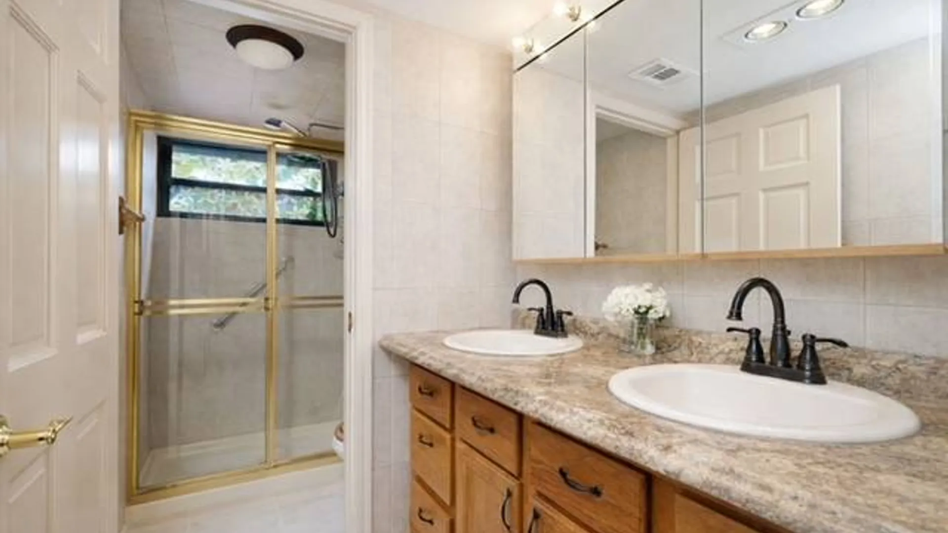 Property at 95 McArthur Avenue, Staten Island, NY 10312 25