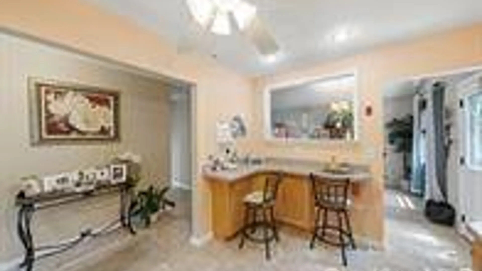 Property at 33 Wilshire Drive, North Babylon, NY 11703 15