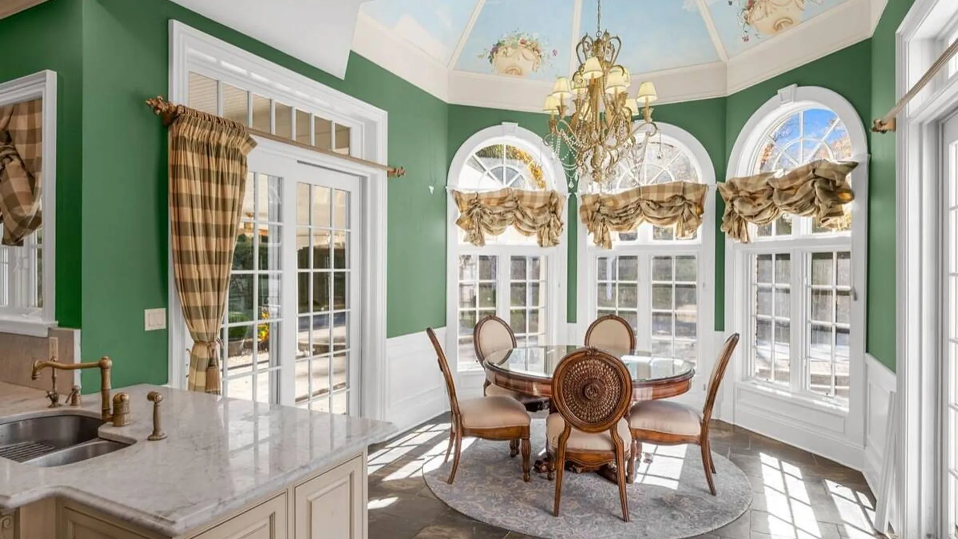 Property at 30 Arden Lane, Sands Point, NY 11050 8