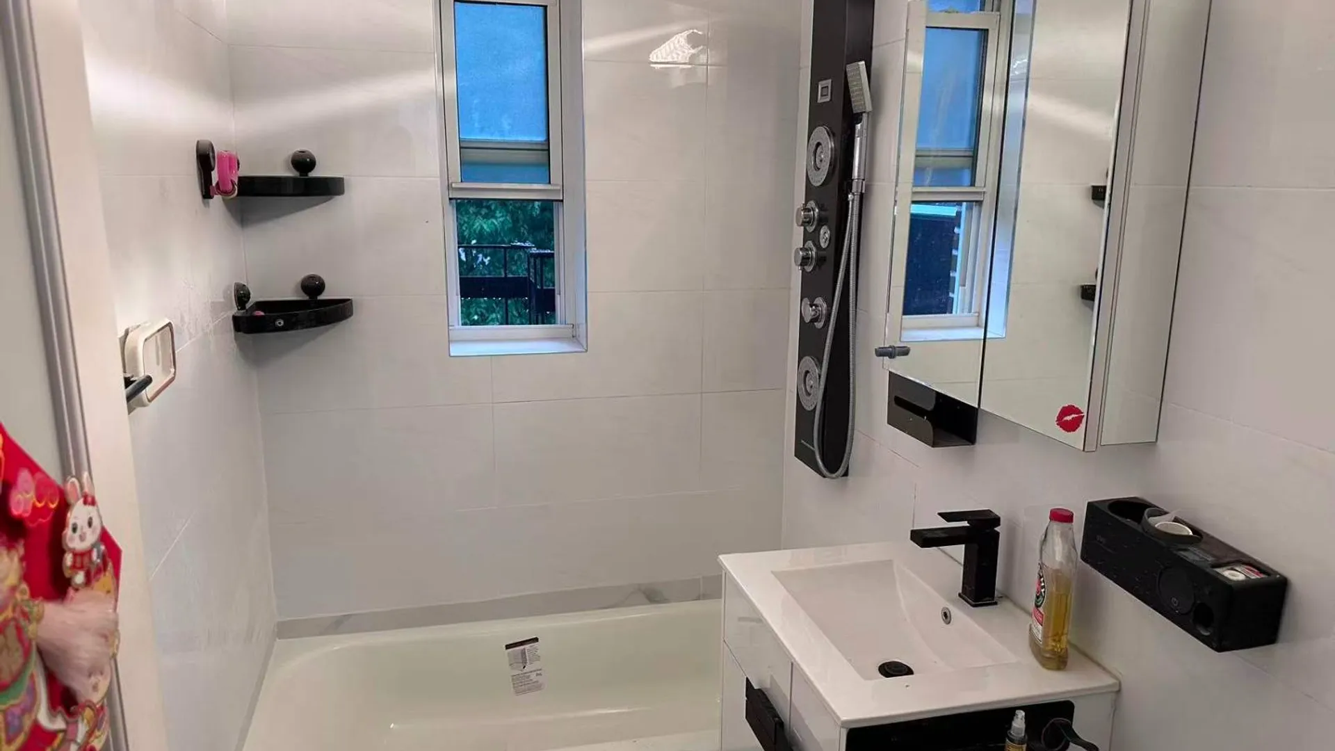 Property at 42-40 Bowne St, Flushing, NY 11355 4
