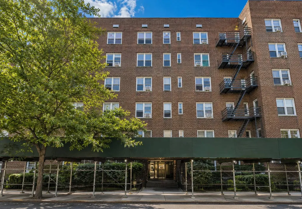 Property at 42-40 Bowne St, Flushing, NY 11355