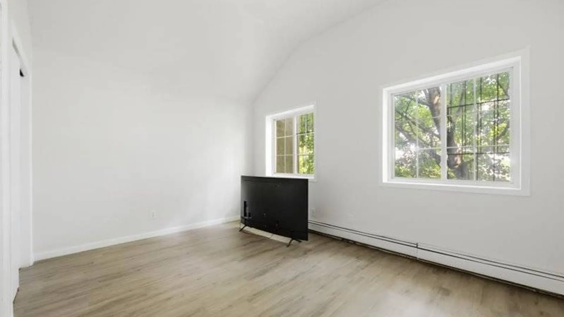 Property at 1991 pacific st, brooklyn, NY 11233 10