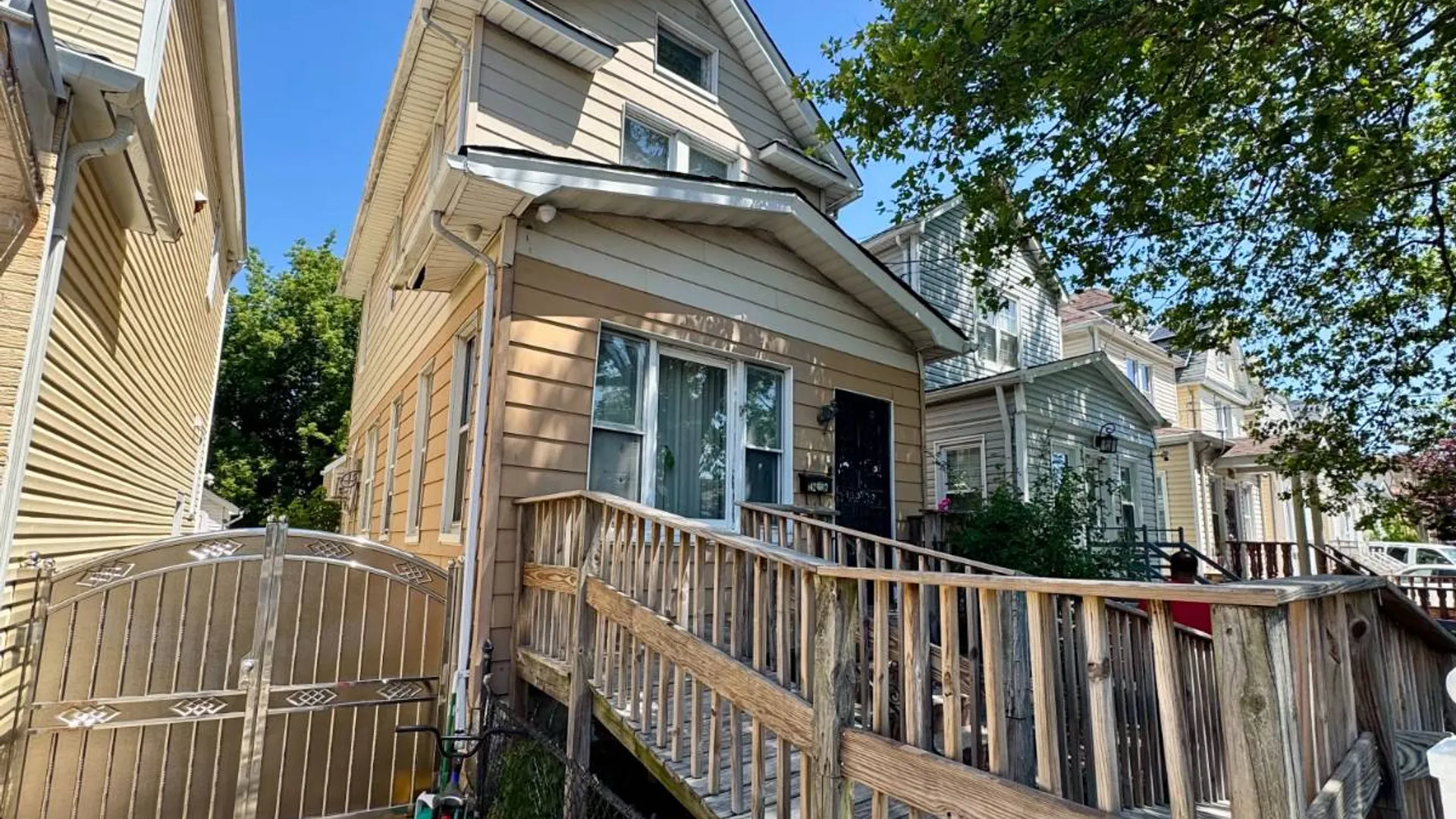 Property at 142-17 Foch Blvd, Jamaica, NY 11436 2