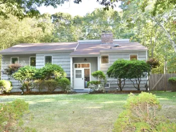 Property at 20 Crescent Way, Shelter Island, NY 11964