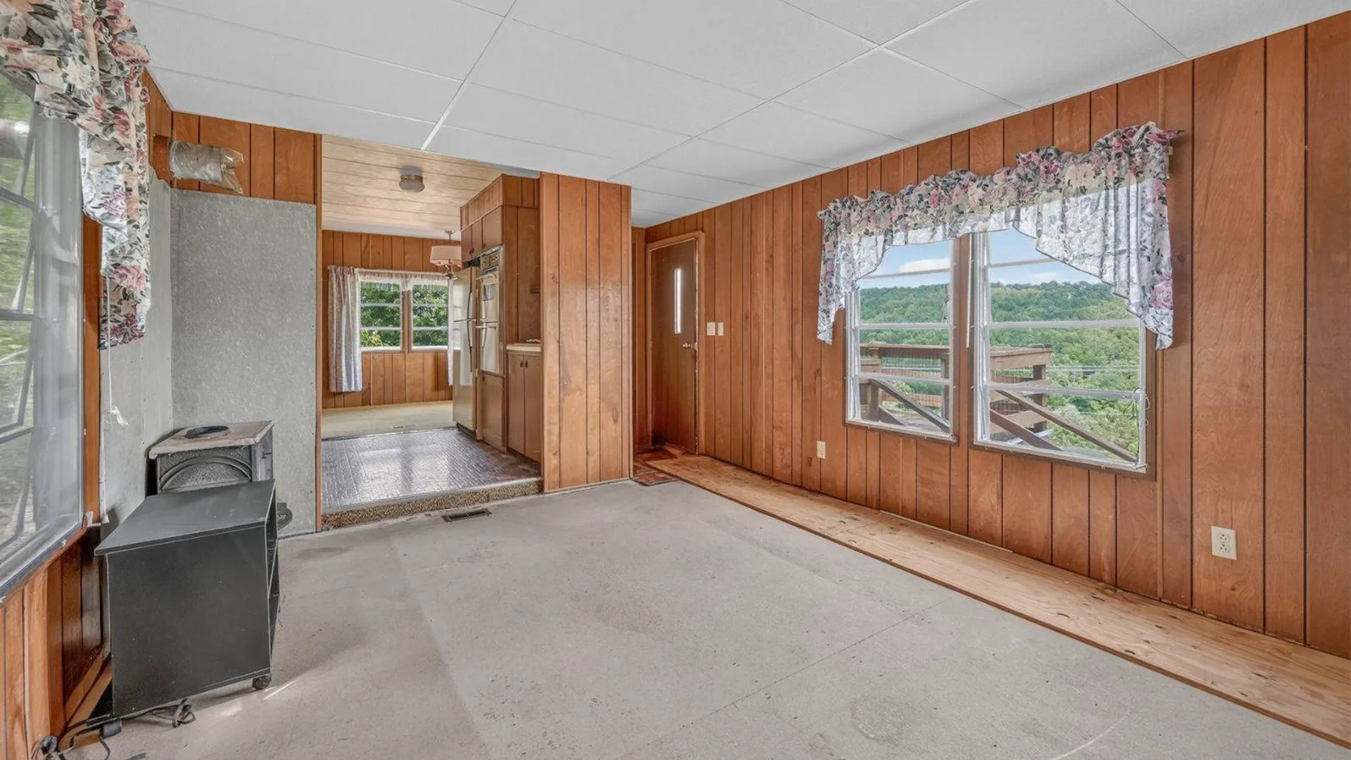 Property at 118 Lookout Dr, Charlotteville, NY 12036 11