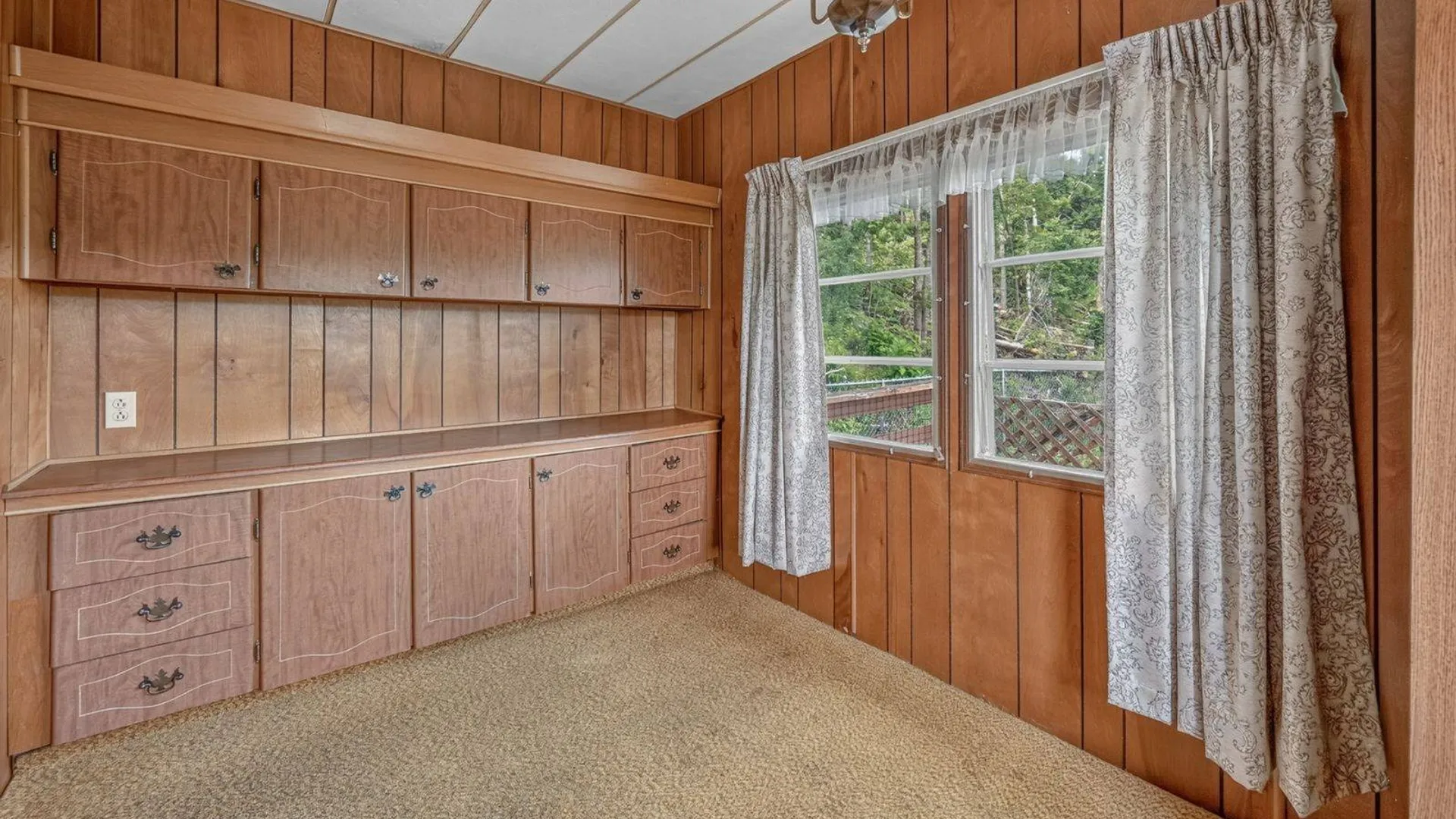 Property at 118 Lookout Dr, Charlotteville, NY 12036 15