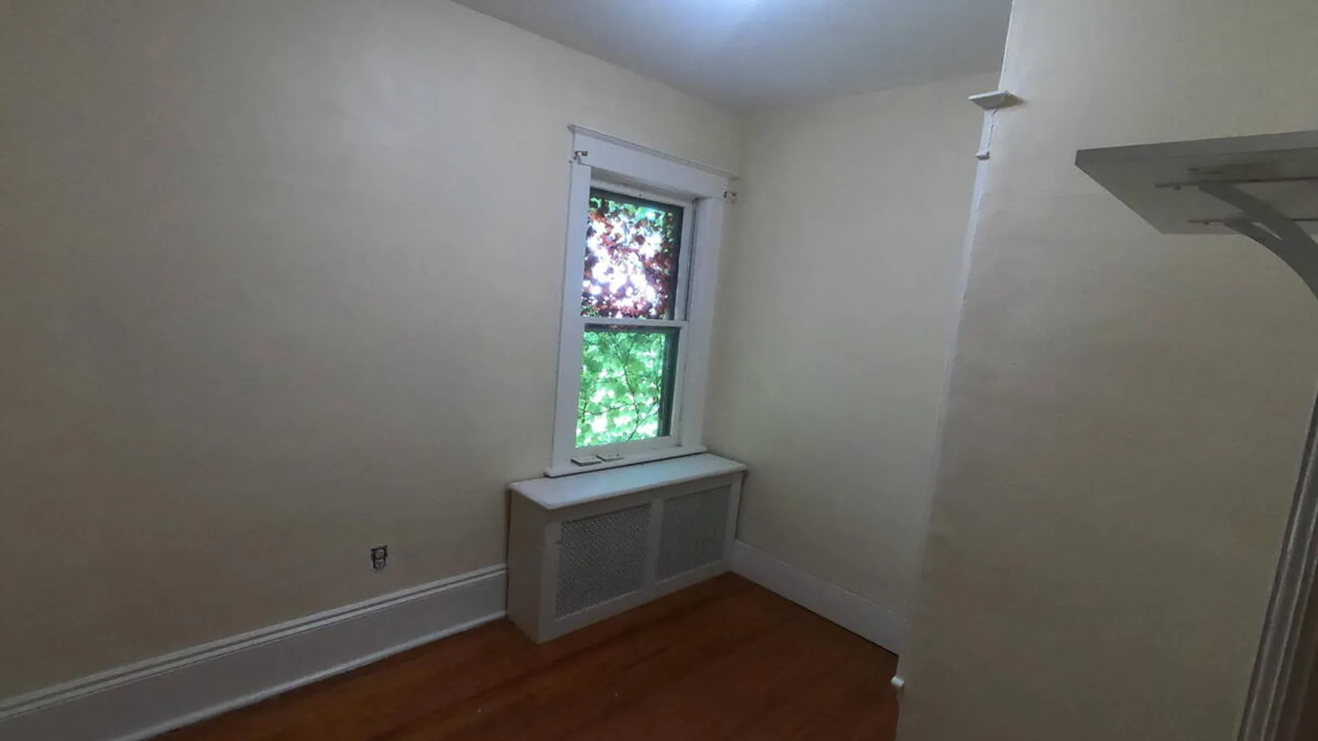 Property at 14 Bleeker Avenue, Troy, NY 12180 18
