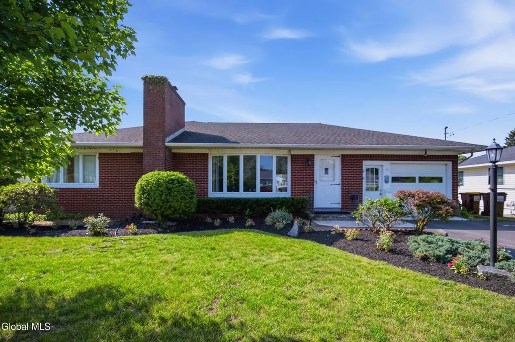 Property at 13 Marie Parkway, Colonie, NY 12211