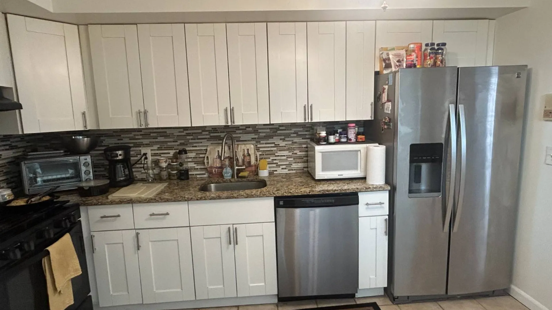 Property at 165A Lamped Loop, Staten Island, NY 10314 10