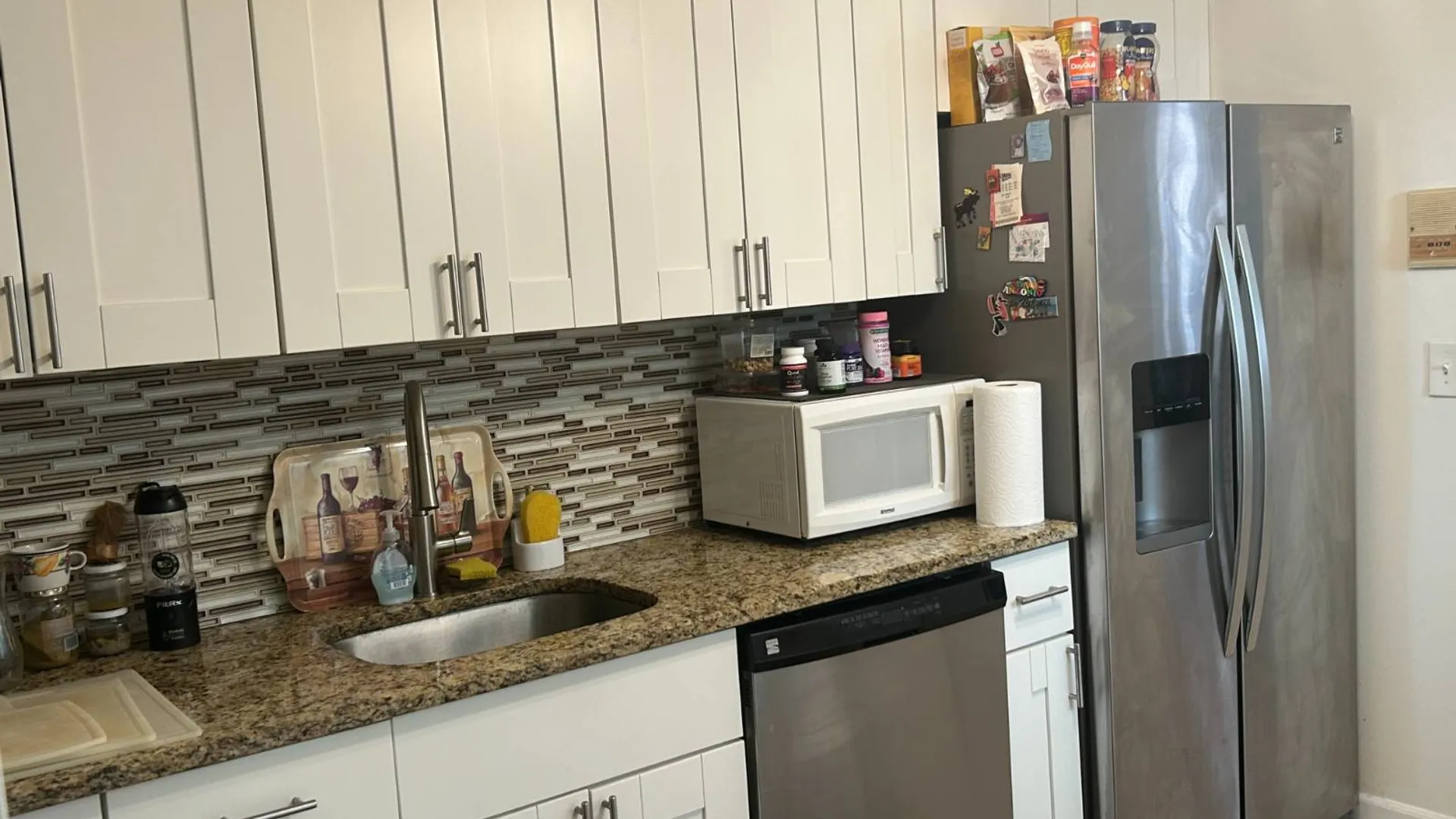 Property at 165A Lamped Loop, Staten Island, NY 10314 12