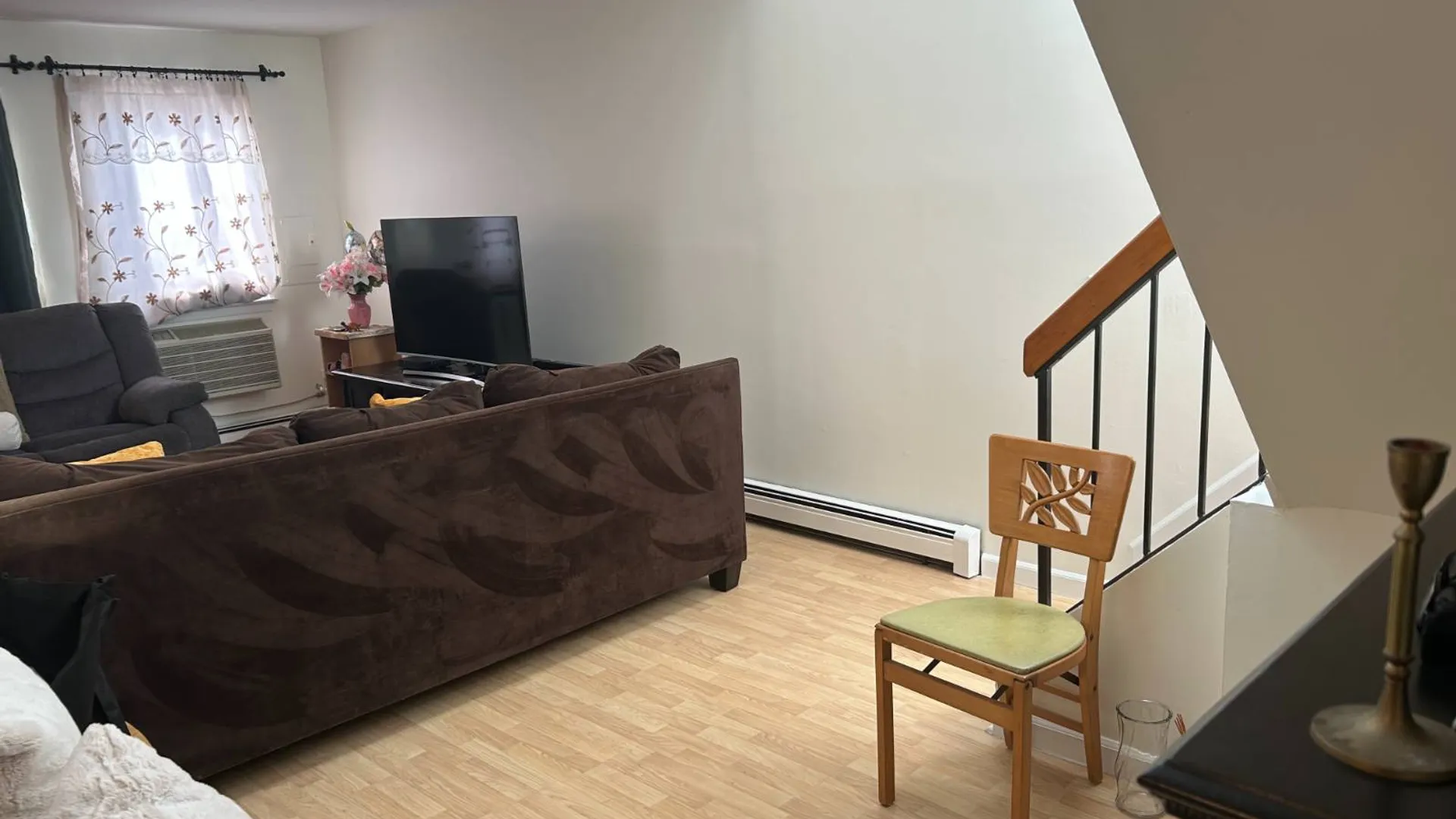 Property at 165A Lamped Loop, Staten Island, NY 10314 16