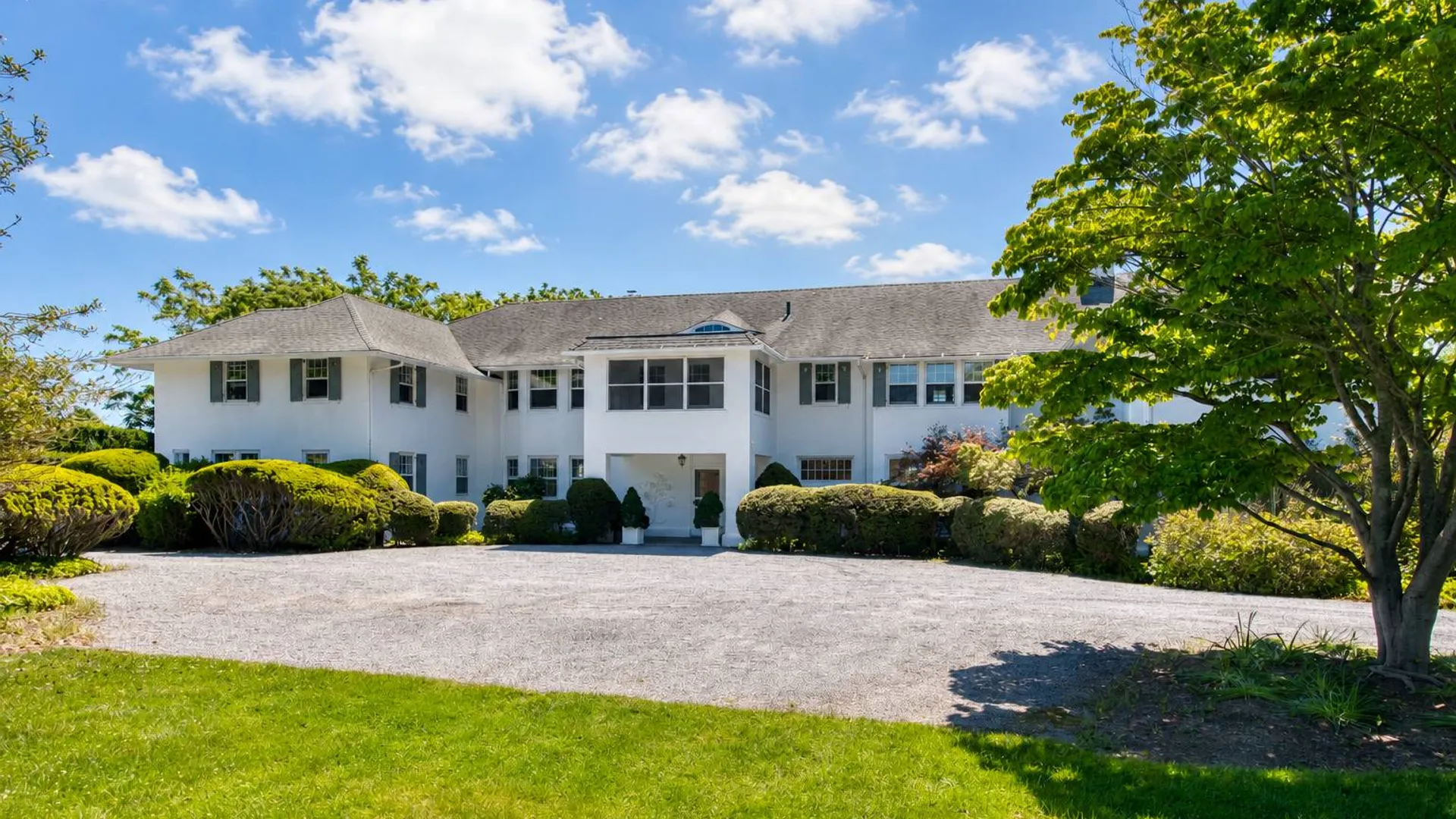 Property at 80 Dunemere Lane, East Hampton, NY 11937 3