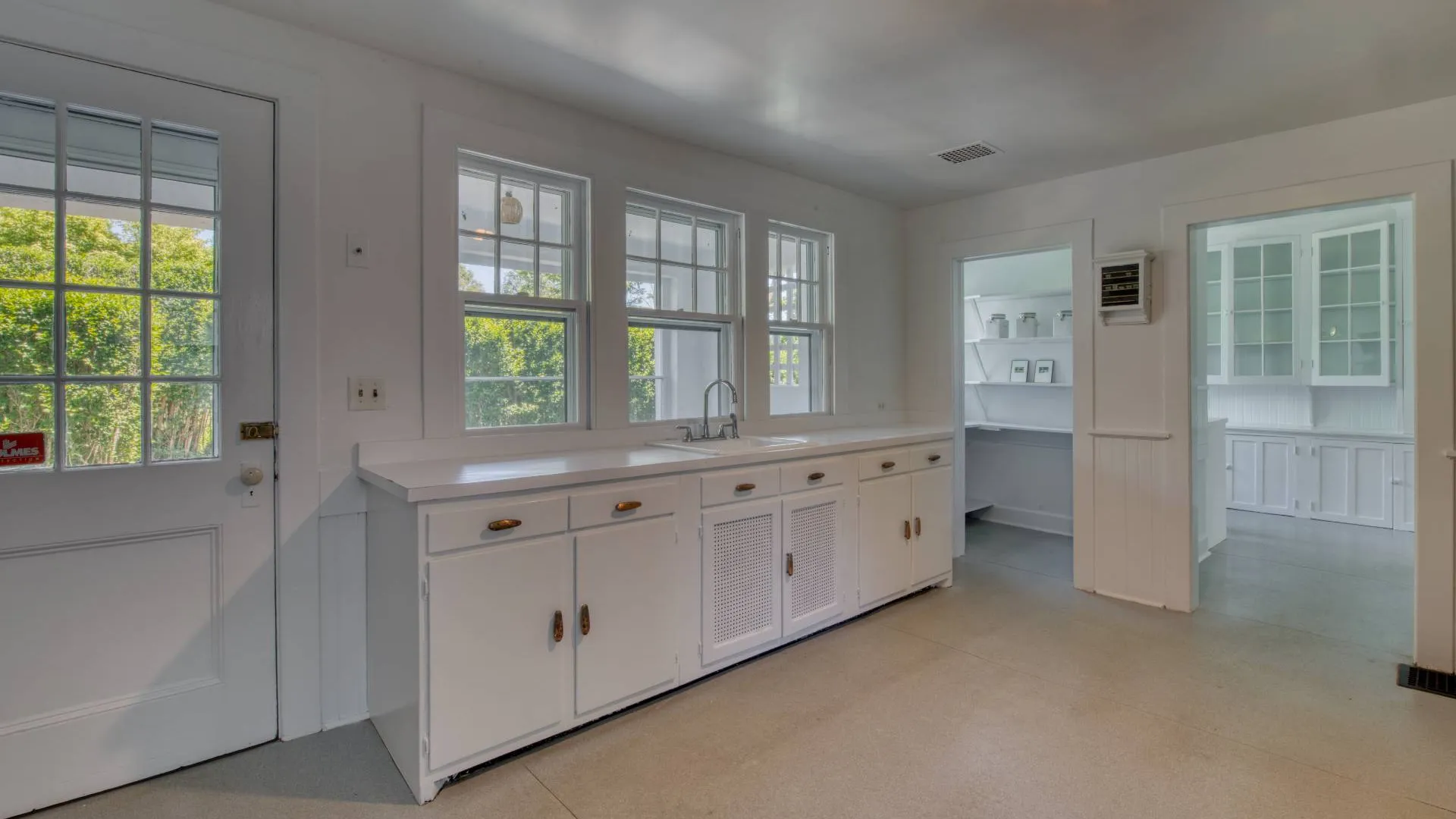 Property at 80 Dunemere Lane, East Hampton, NY 11937 17