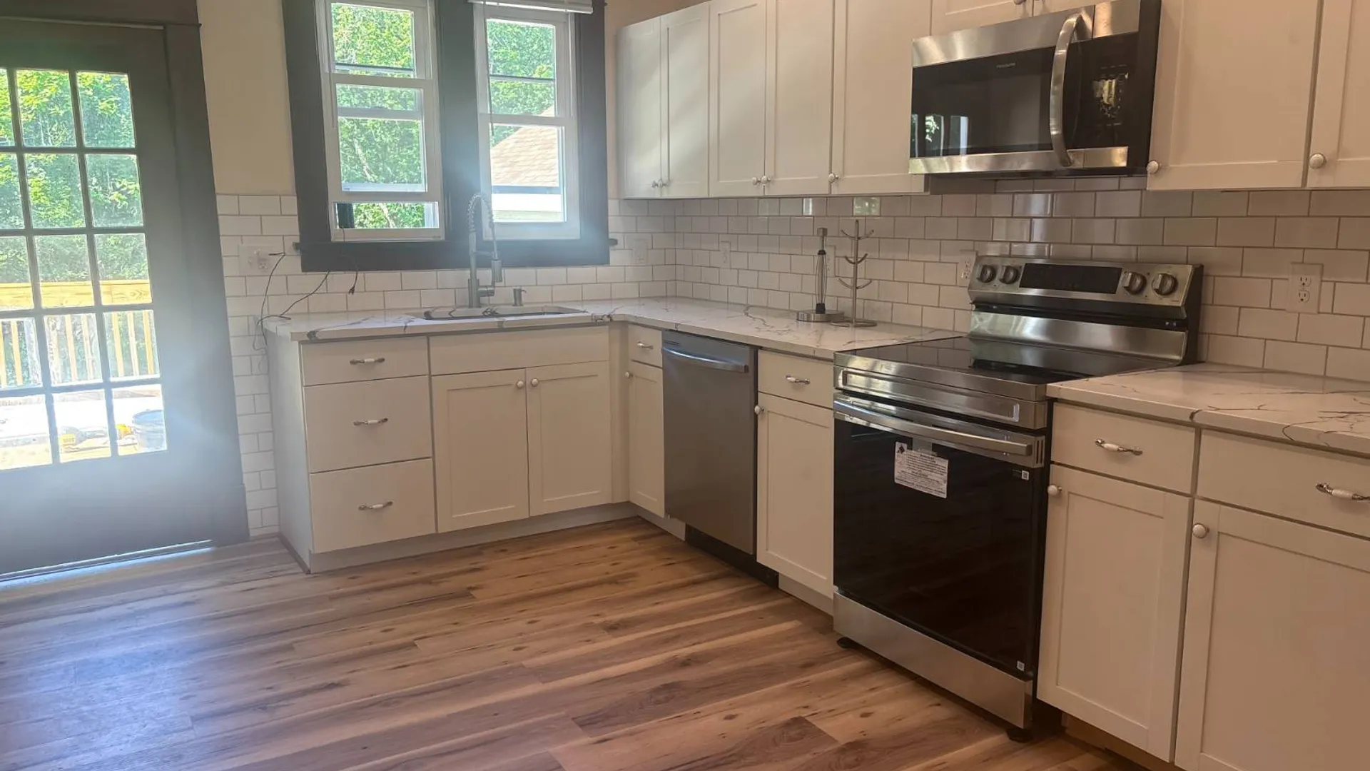 Property at 618 Kenwood Ave, Delmar, NY 12054 9
