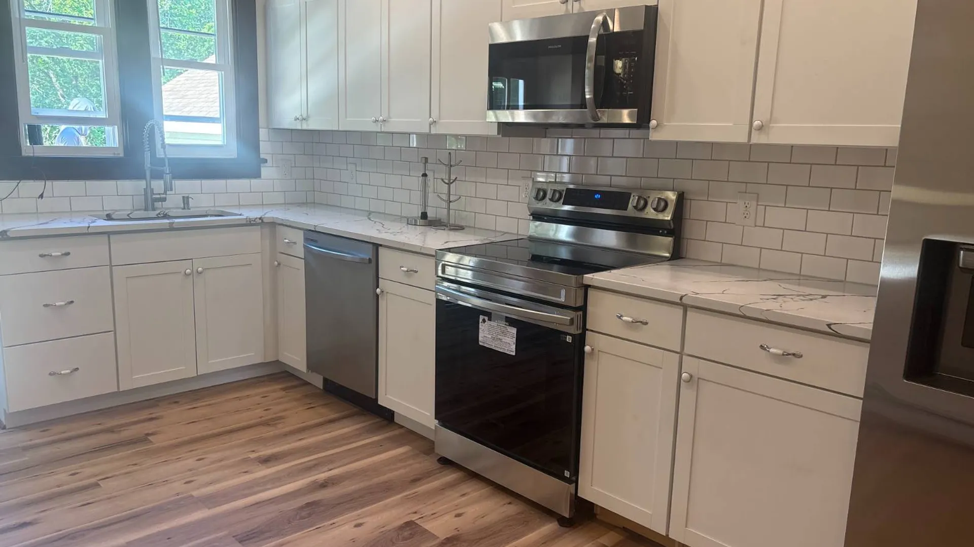 Property at 618 Kenwood Ave, Delmar, NY 12054 10