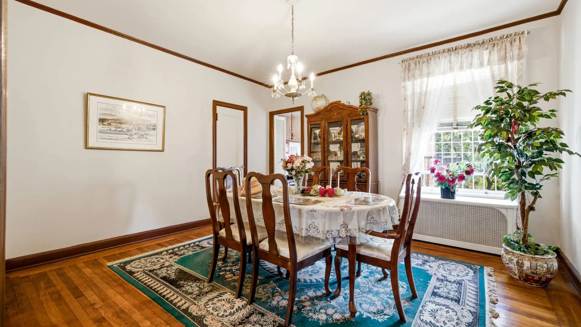 Property at 3721 84th St, Jackson Heights, NY 11372 4