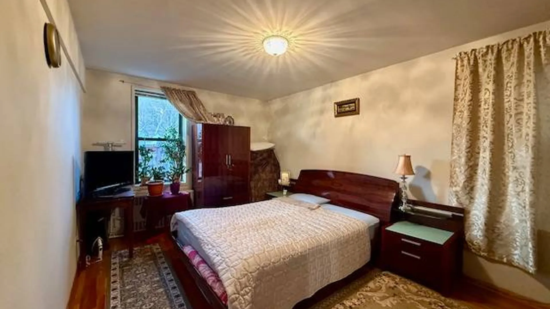 Property at 711 Montauk Ct, Brooklyn, NY 11235 8