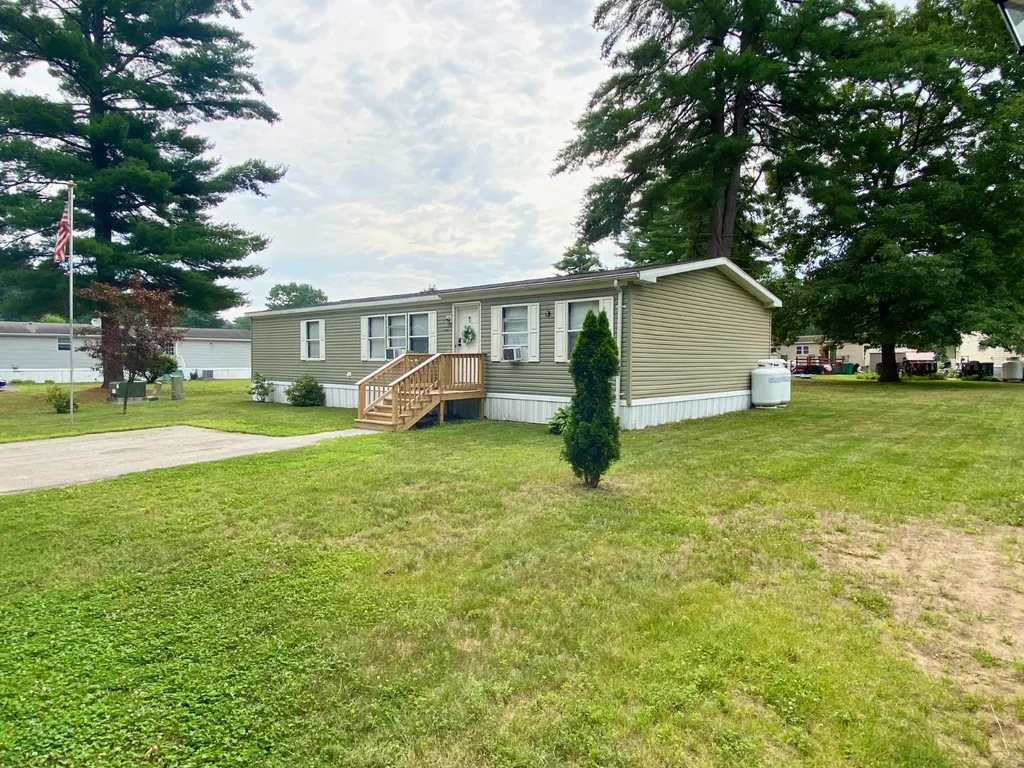 Property at 285 White Birch Estates, Fort Edward, NY 12828