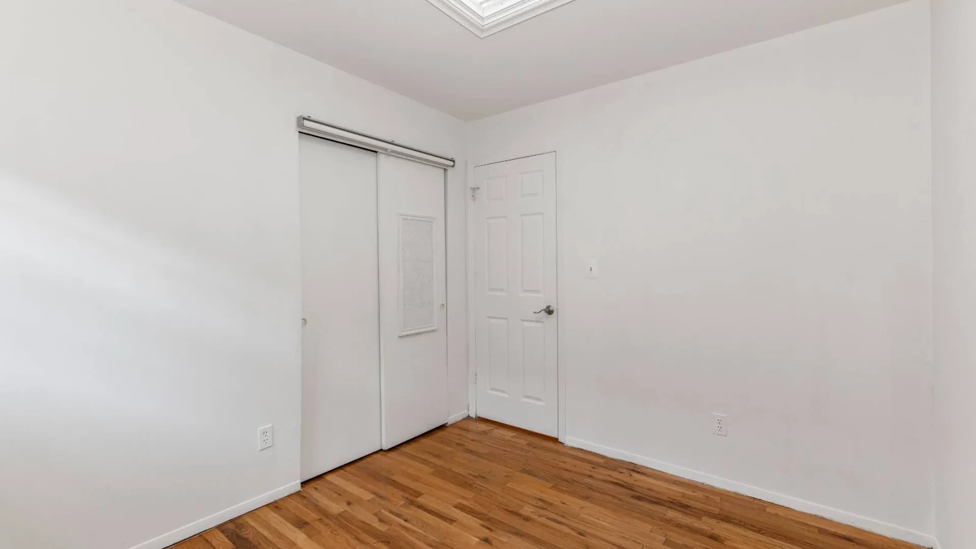 Property at 220-40 64th Ave, Oakland Gardens, NY 11364 12