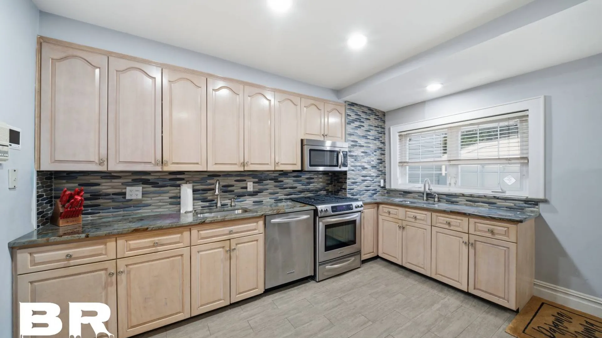 Property at 1981 New York Ave, Brooklyn, NY 11210 8
