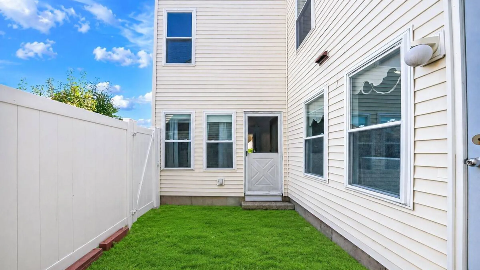 Property at 180 Lowndes Avenue, Huntington Station, NY 11746 6