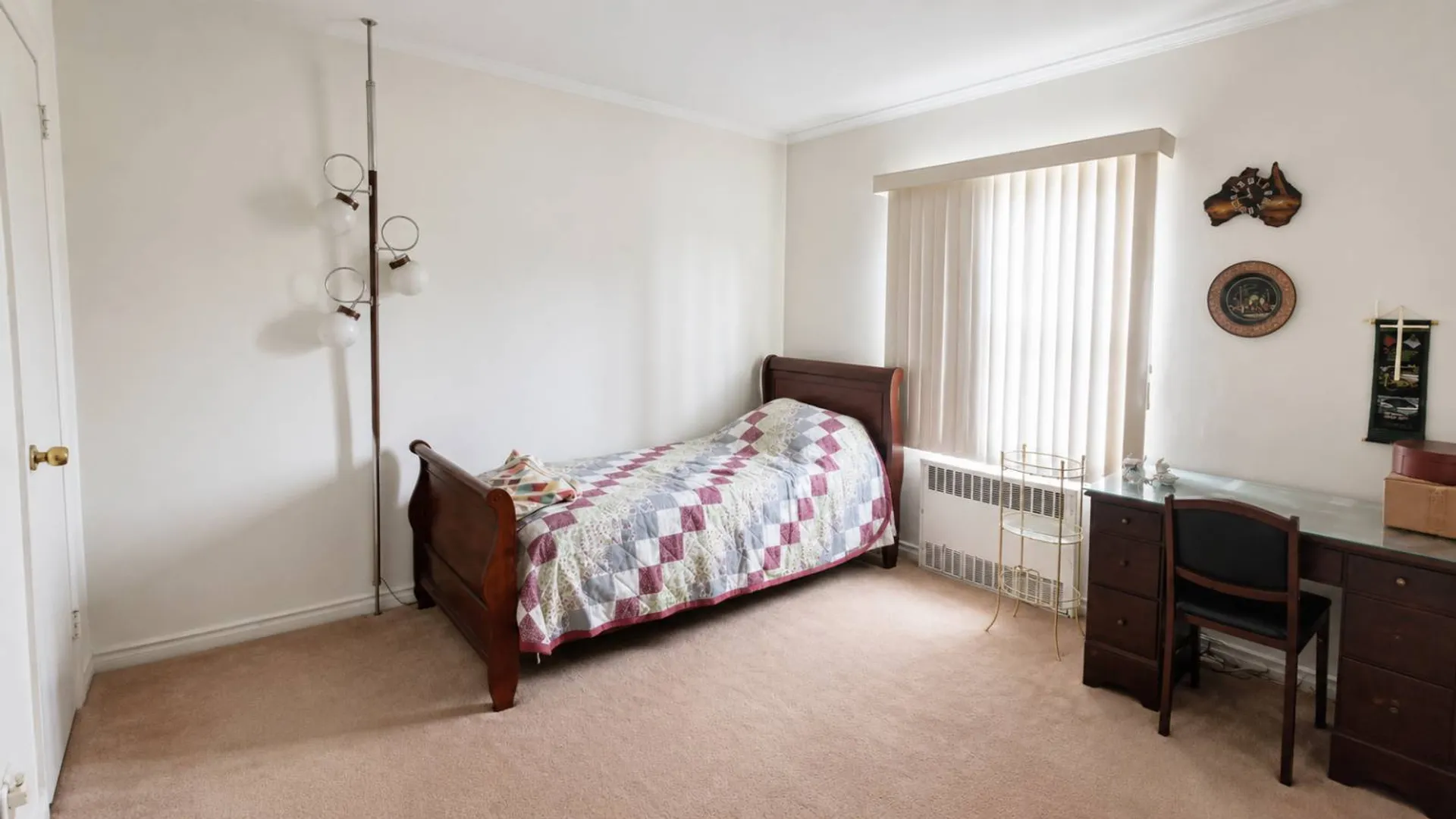 Property at 56-27B Utopia Pkwy, Fresh Meadows, NY 11365 5