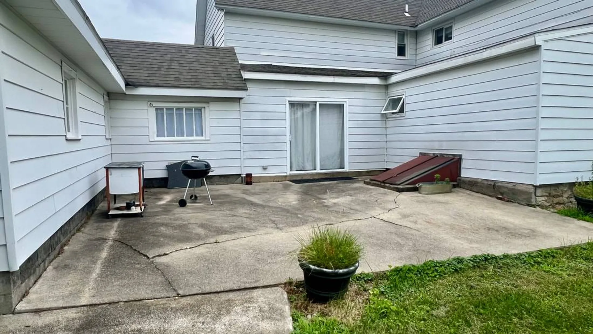 Property at 166 Manny Corners Road, Amsterdam, NY 12010 13