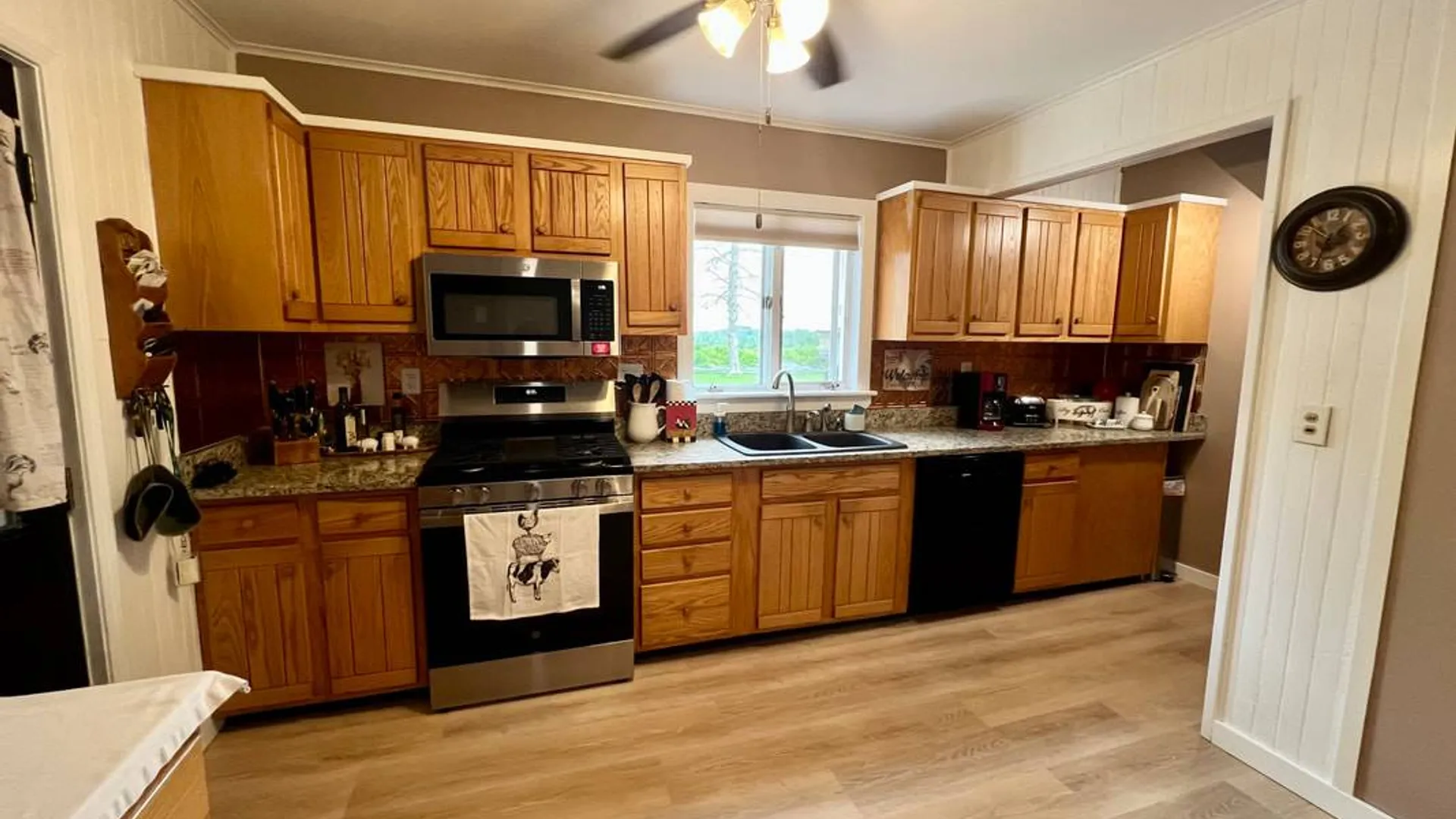 Property at 166 Manny Corners Road, Amsterdam, NY 12010 22