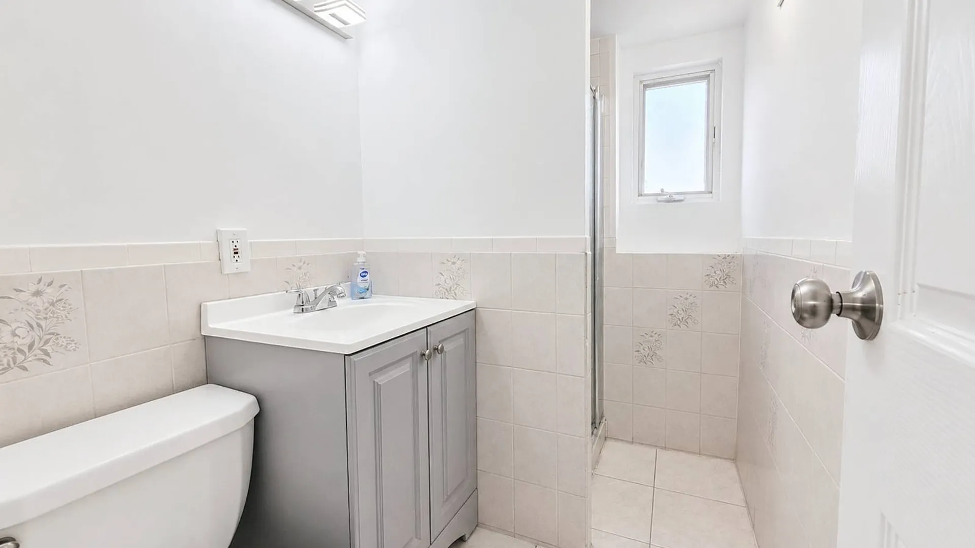 Property at 290 Eastwood Blvd, Centereach, NY 11720 13