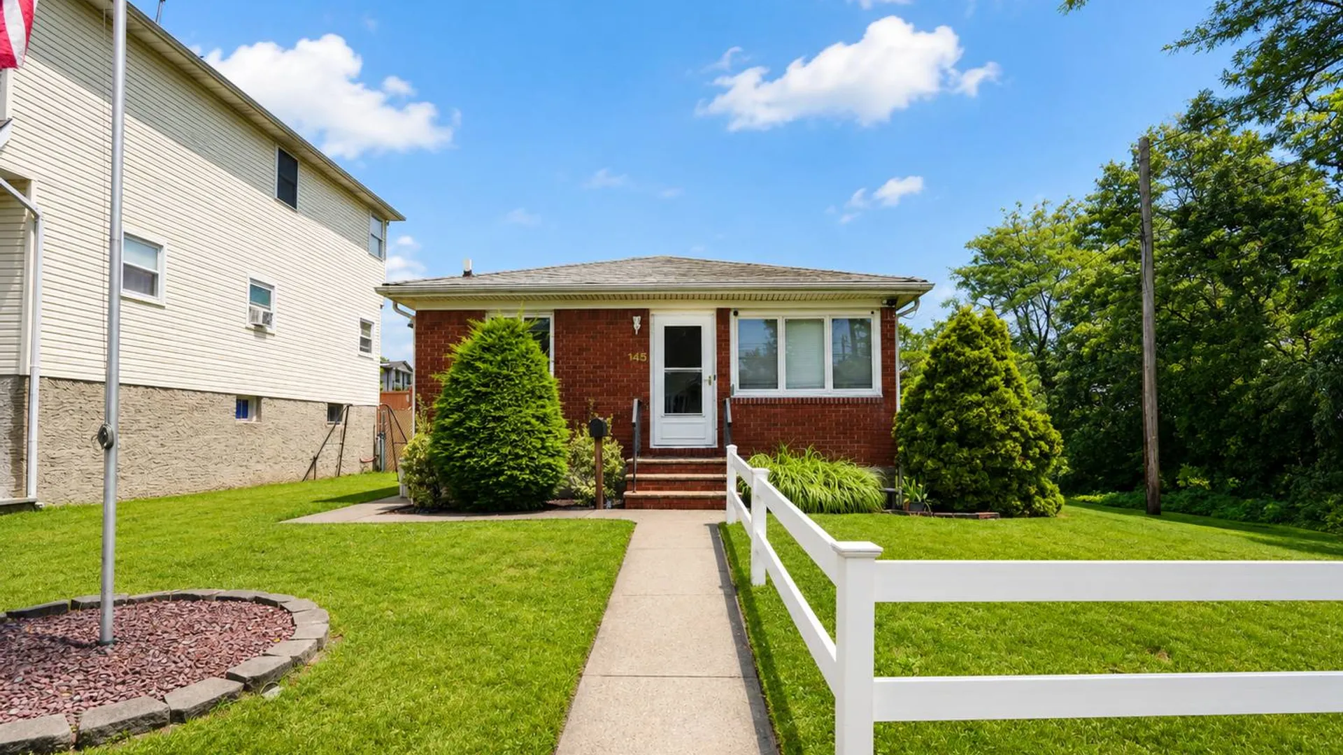 Property at 145 Keegans Lane, Staten Island, NY 10308 4