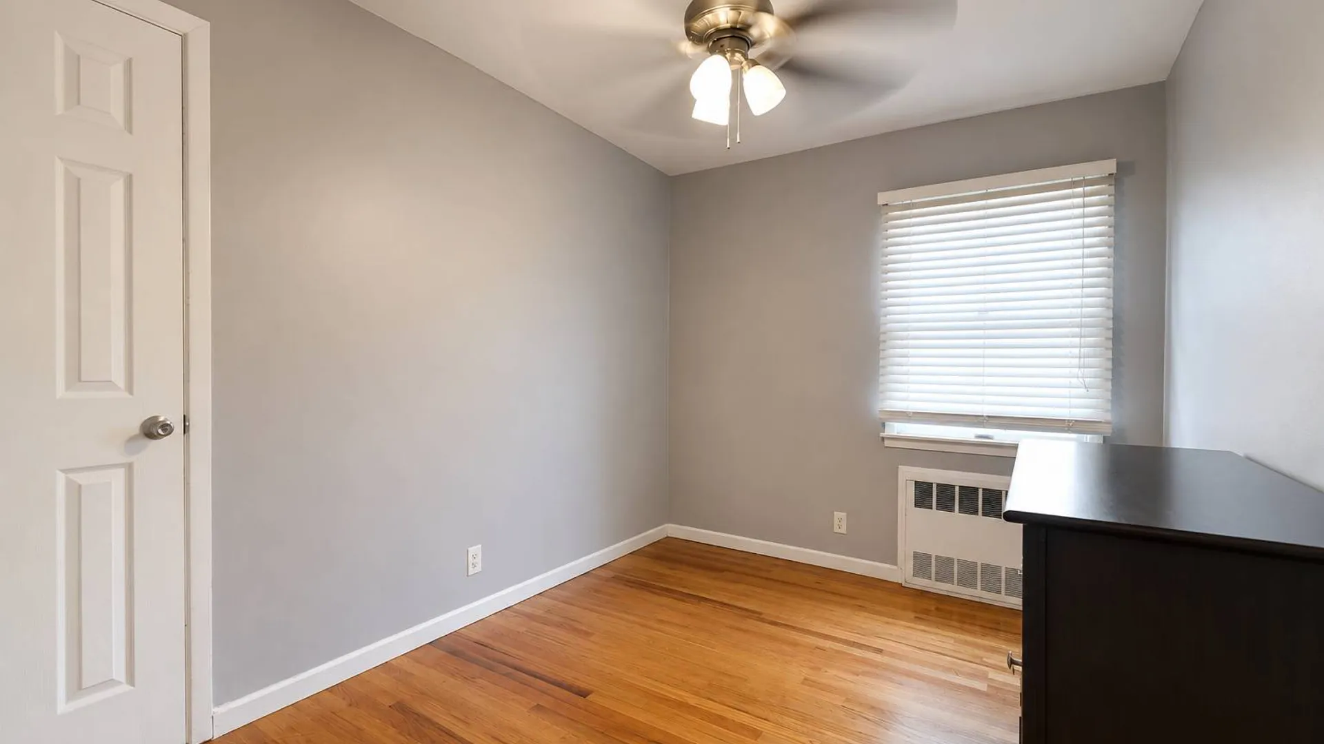 Property at 145 Keegans Lane, Staten Island, NY 10308 9