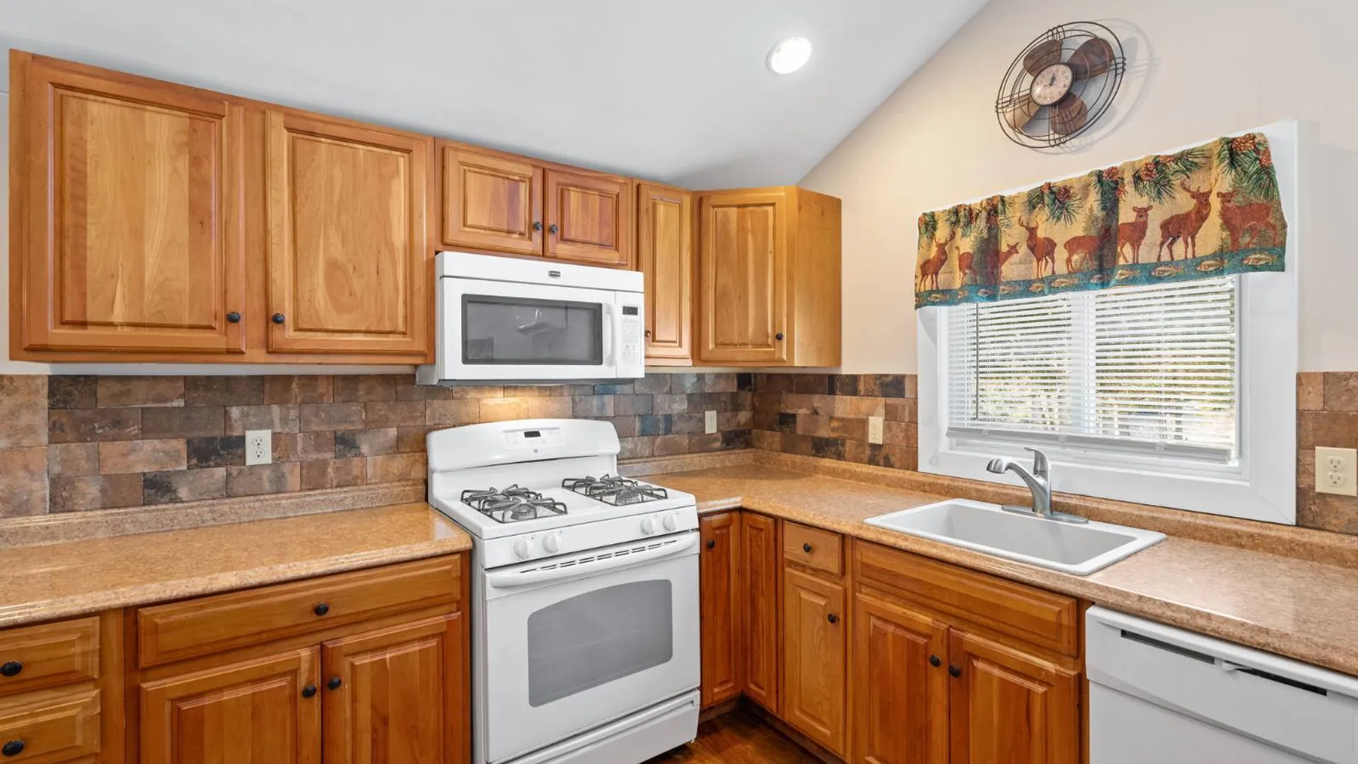 Property at 640 Debruce, Livingston Manor, NY 12758 24