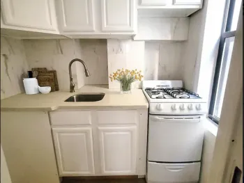 Property at 201 East 35th Street, New York, NY 10016