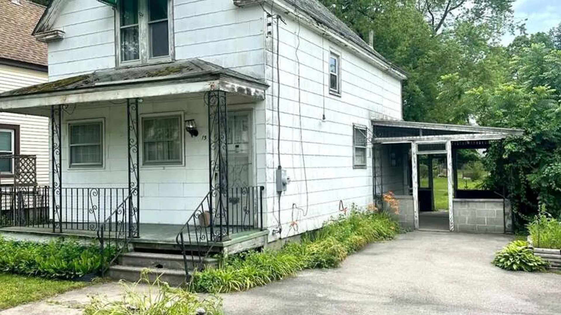 Property at 15 Van Zandt Street, Schenectady, NY 12304 8