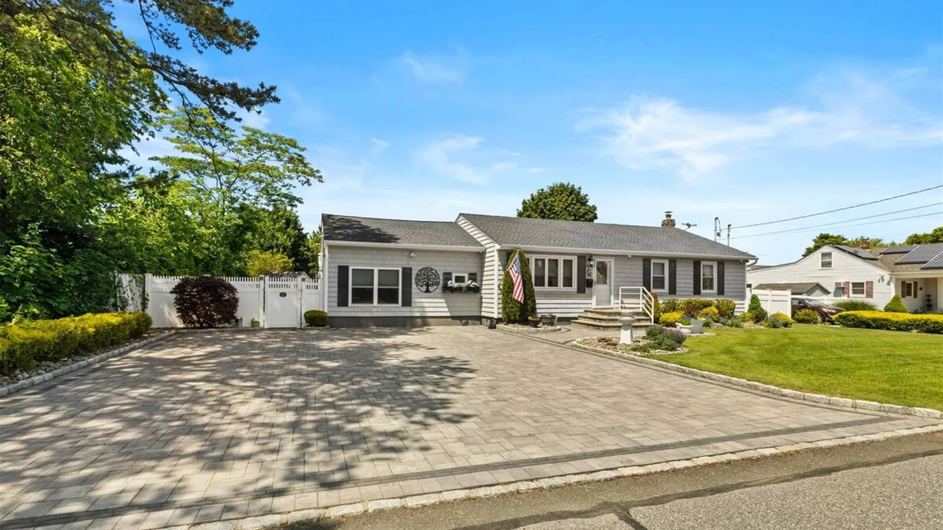 Property at 197 Marcy Street, West Babylon, NY 11704 42