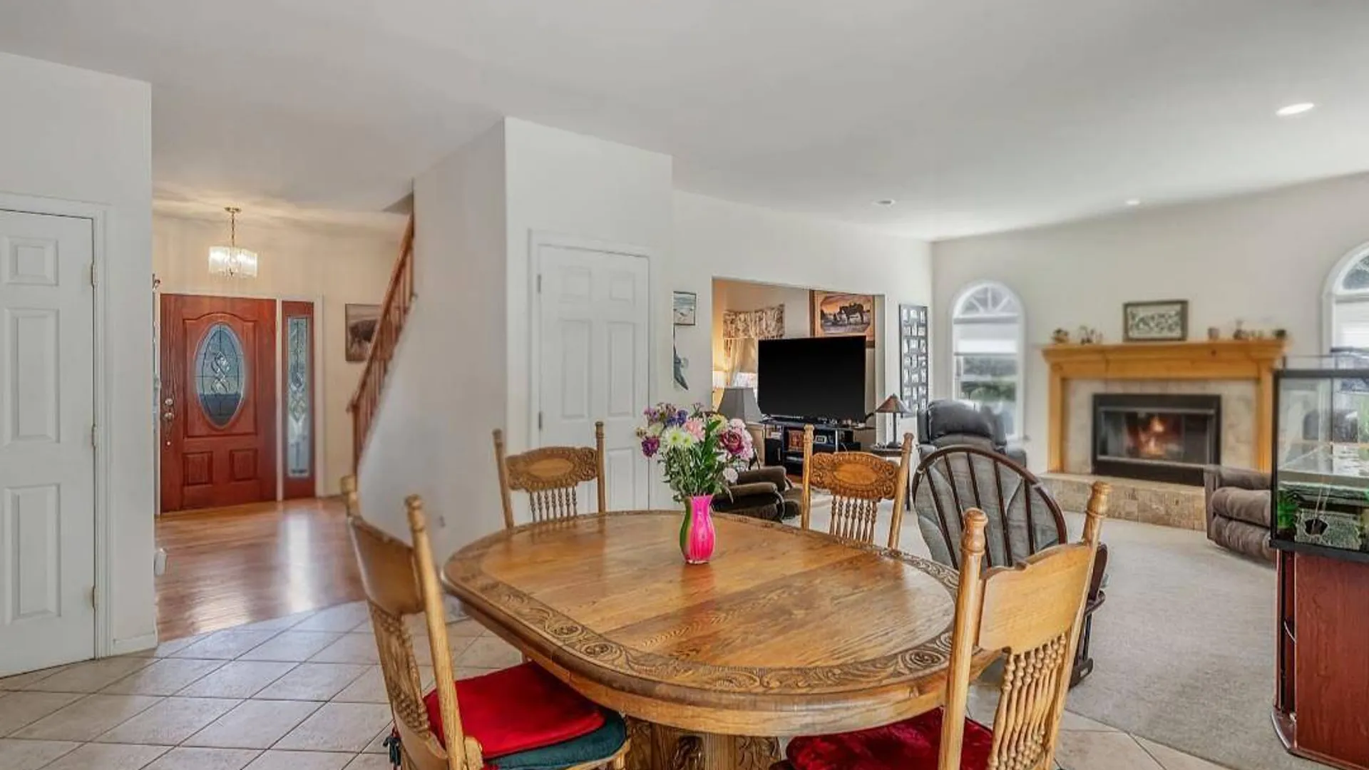 Property at 4 Pheasant Court, Riverhead, NY 11901 6