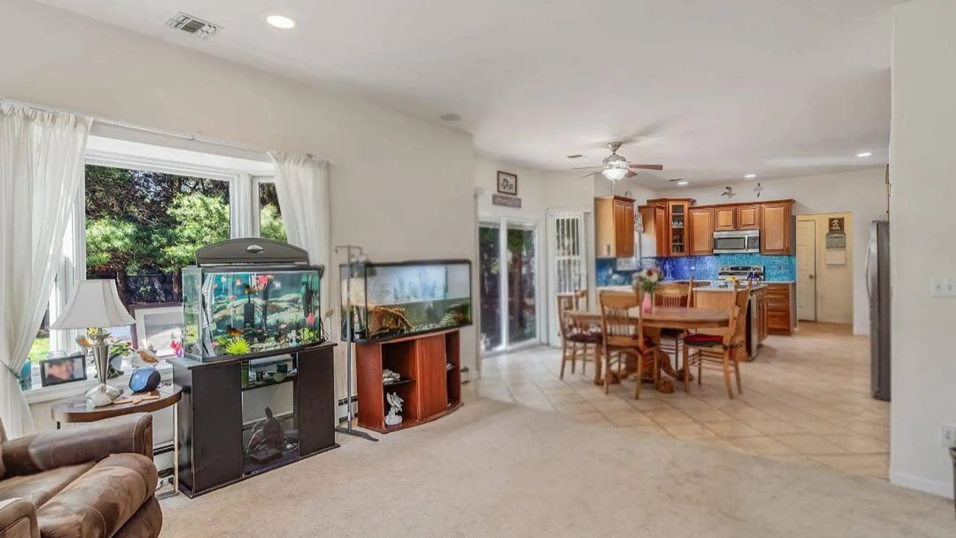 Property at 4 Pheasant Court, Riverhead, NY 11901 14