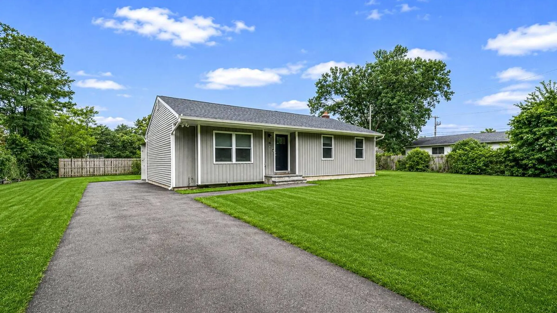 Property at 18 Jackson Street, Farmingdale, NY 11735 2
