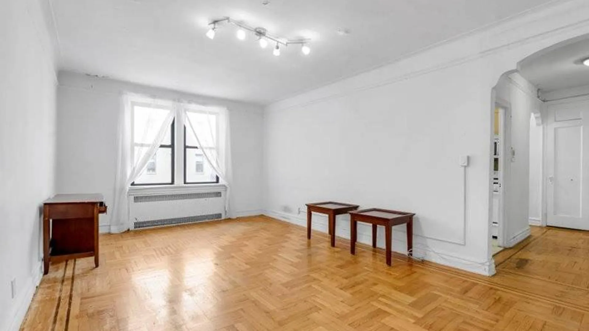 Property at 1150 Brighton Beach Ave, Brooklyn, NY 11235 4