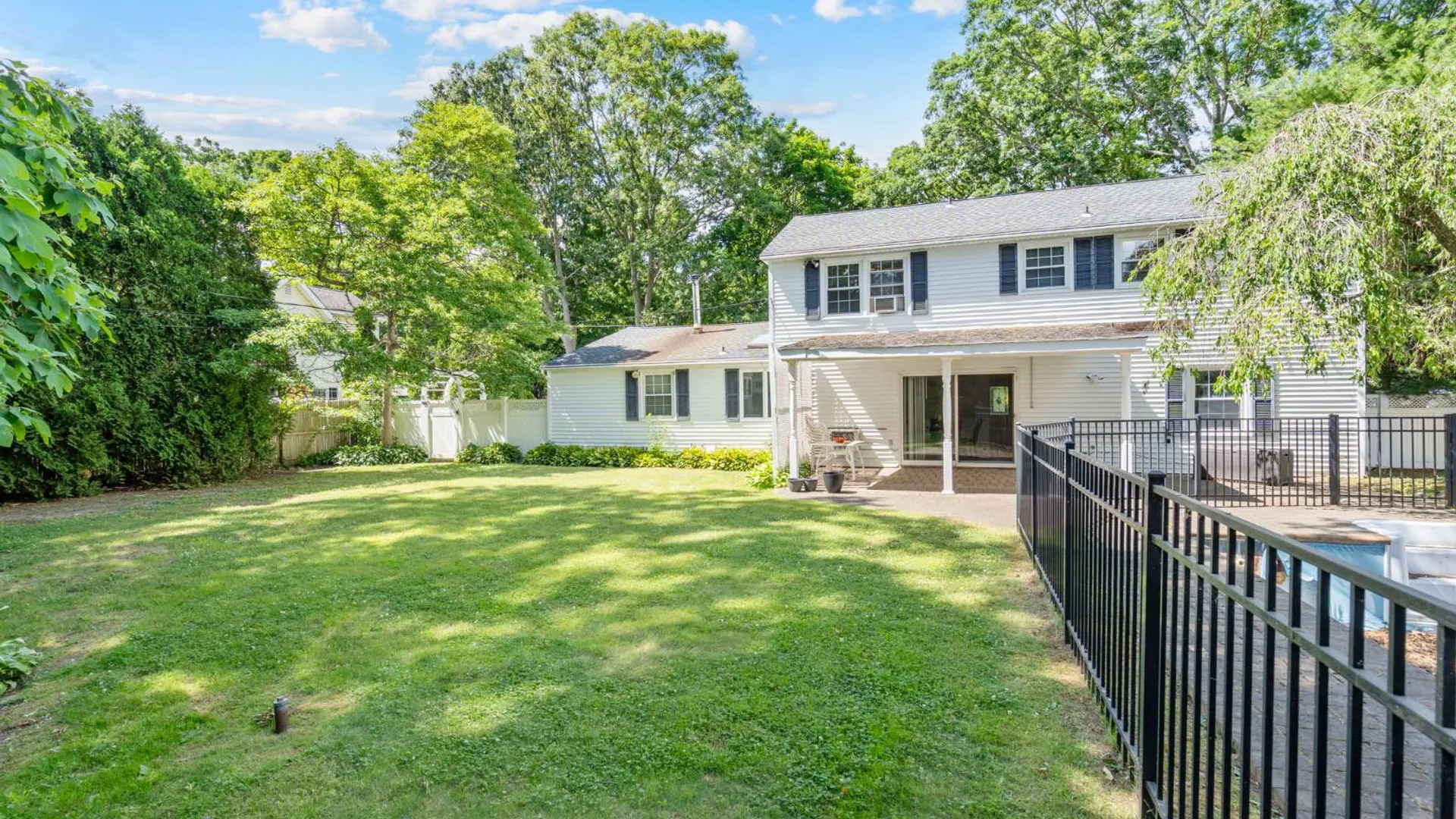 Property at 20 Spaulding Ln, Stony Brook, NY 11790 39