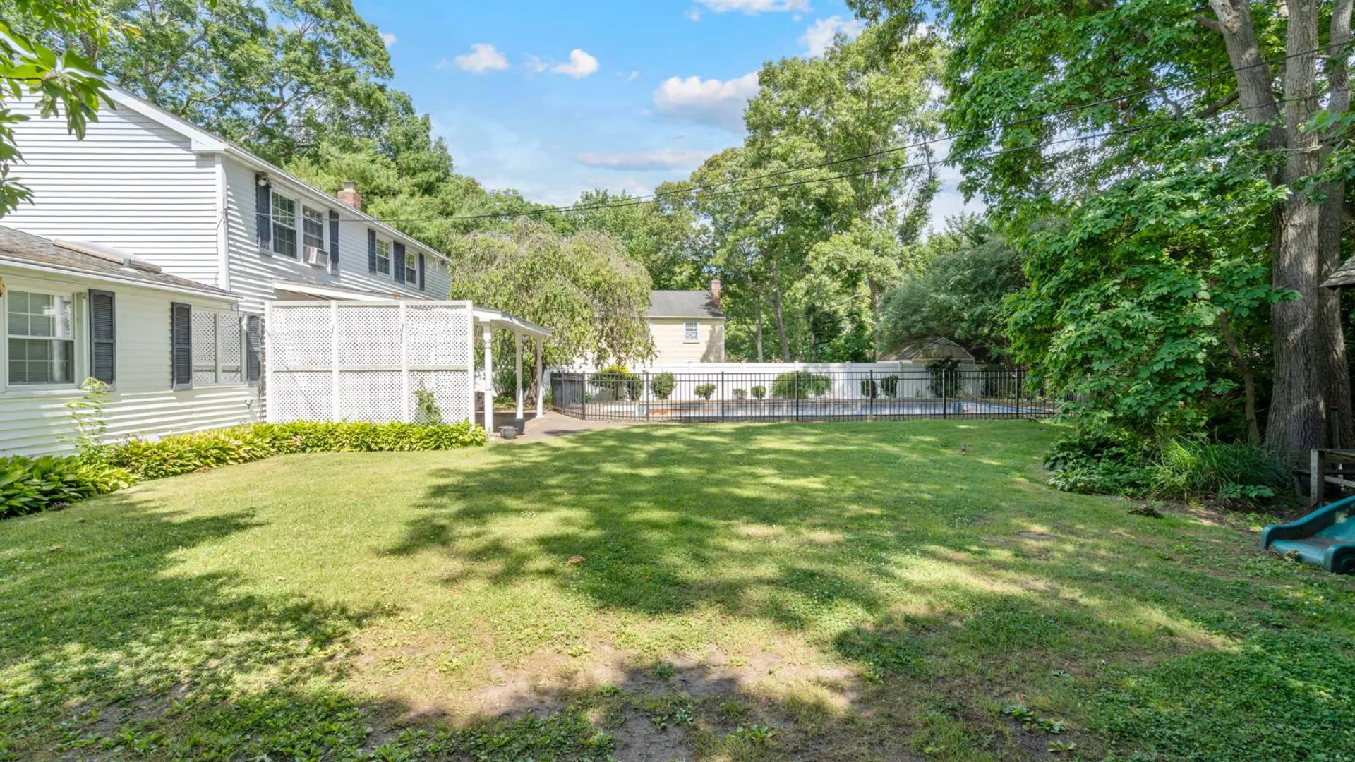 Property at 20 Spaulding Ln, Stony Brook, NY 11790 41