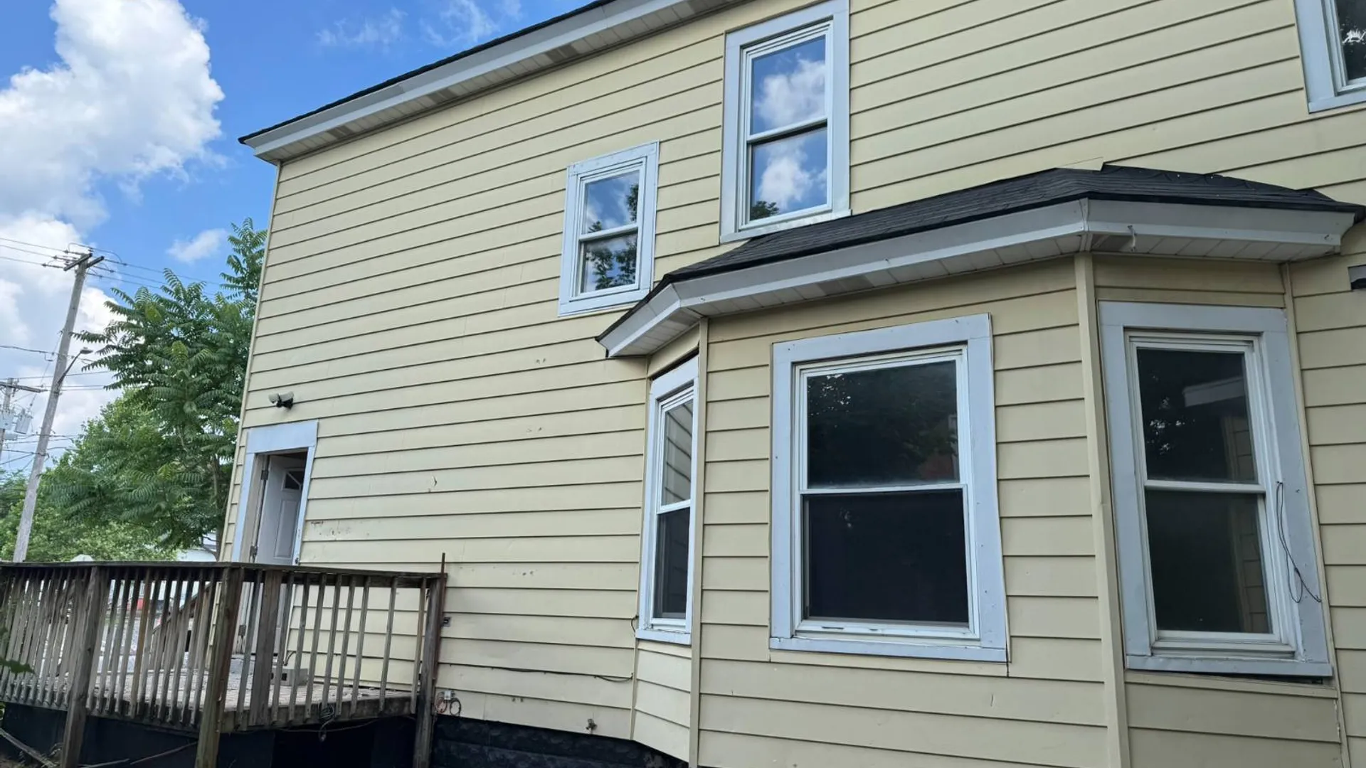 Property at 414 Pond St, Syracuse, NY 13208 3