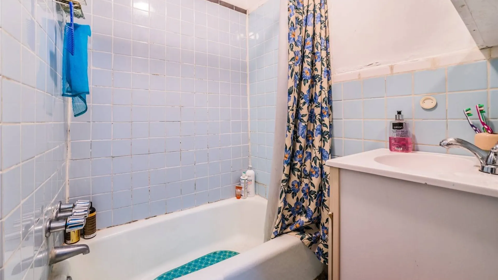 Property at 8505 Jamaica Ave, Woodhaven, NY 11421 12